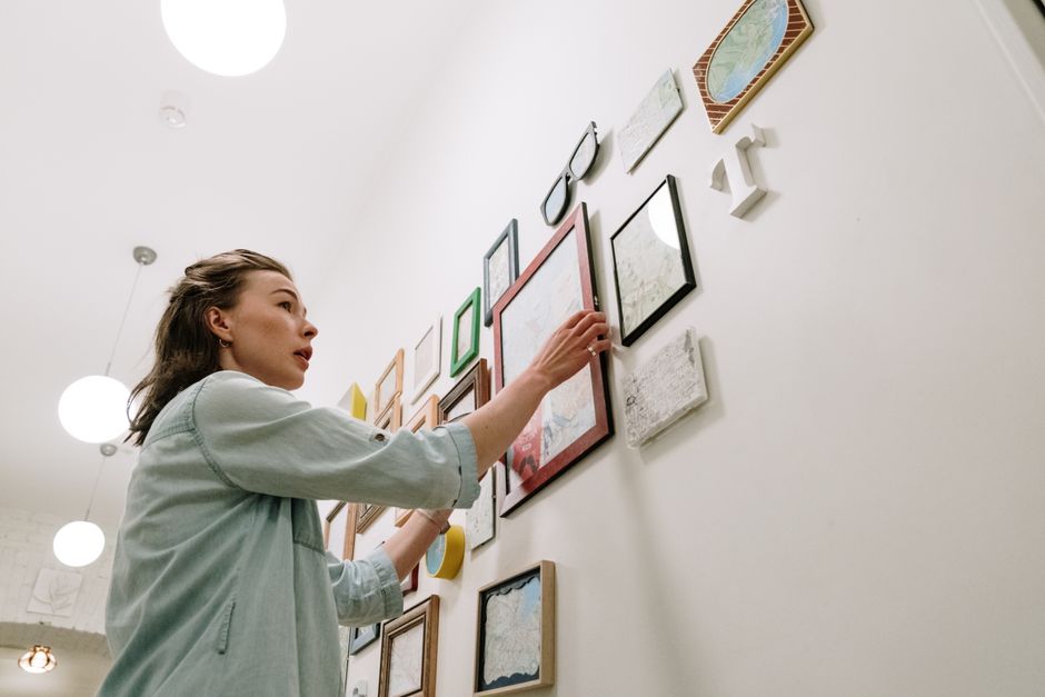Galerijná stena v obývačke